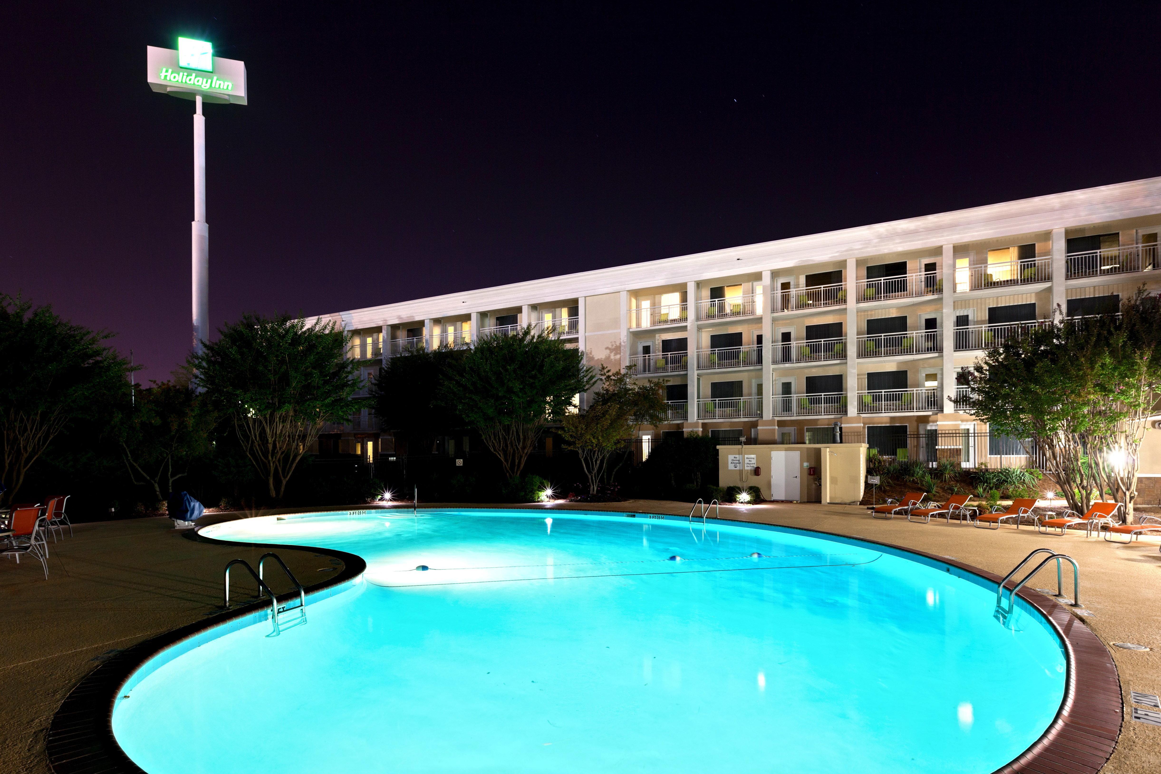 Holiday Inn & Suites Atlanta Airport North, An Ihg Hotel Facilities photo